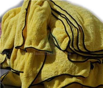 China bulk wholesale microfiber quick drying towels for swimming Factory Yellow Microfiber Coral Fleece Fast Dry Auto Cleaning Towel Supplier